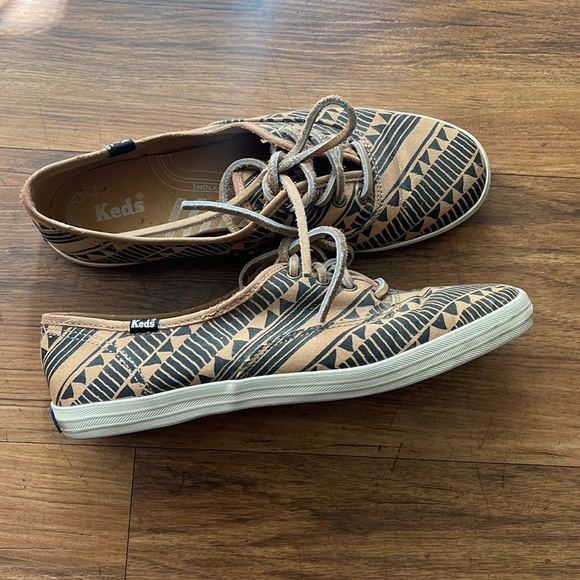 Keds Shoes Keds Tribal Design With Leather Shoe Lace Tennis Shoes